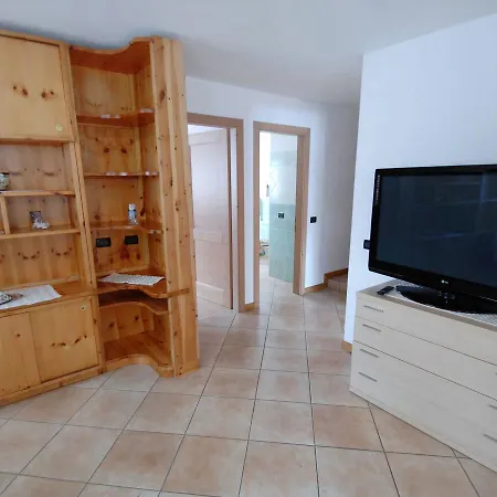 Locazione Turistica Casa Fumarogo.1