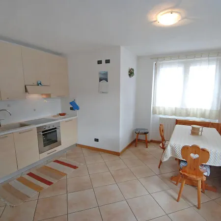 Locazione Turistica Casa Fumarogo.1